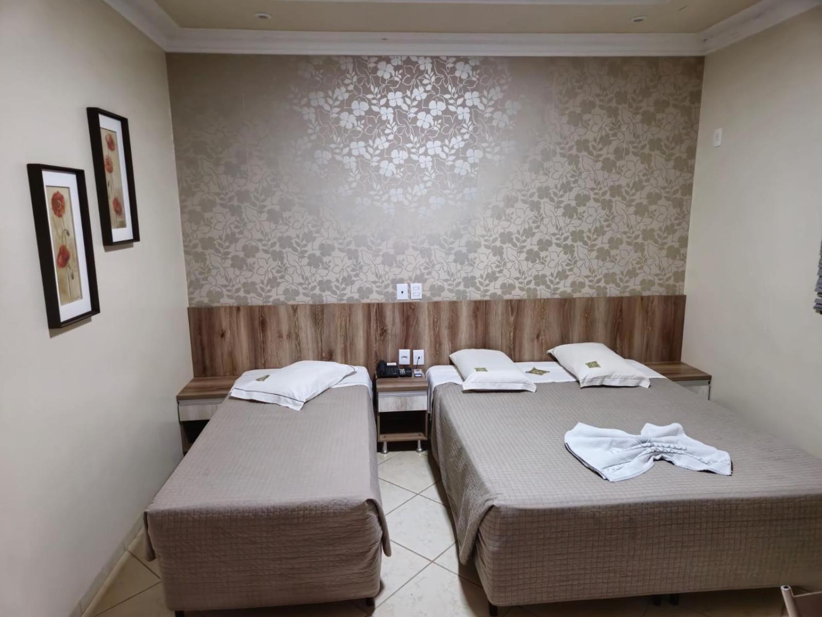 Center Hotel Dourados